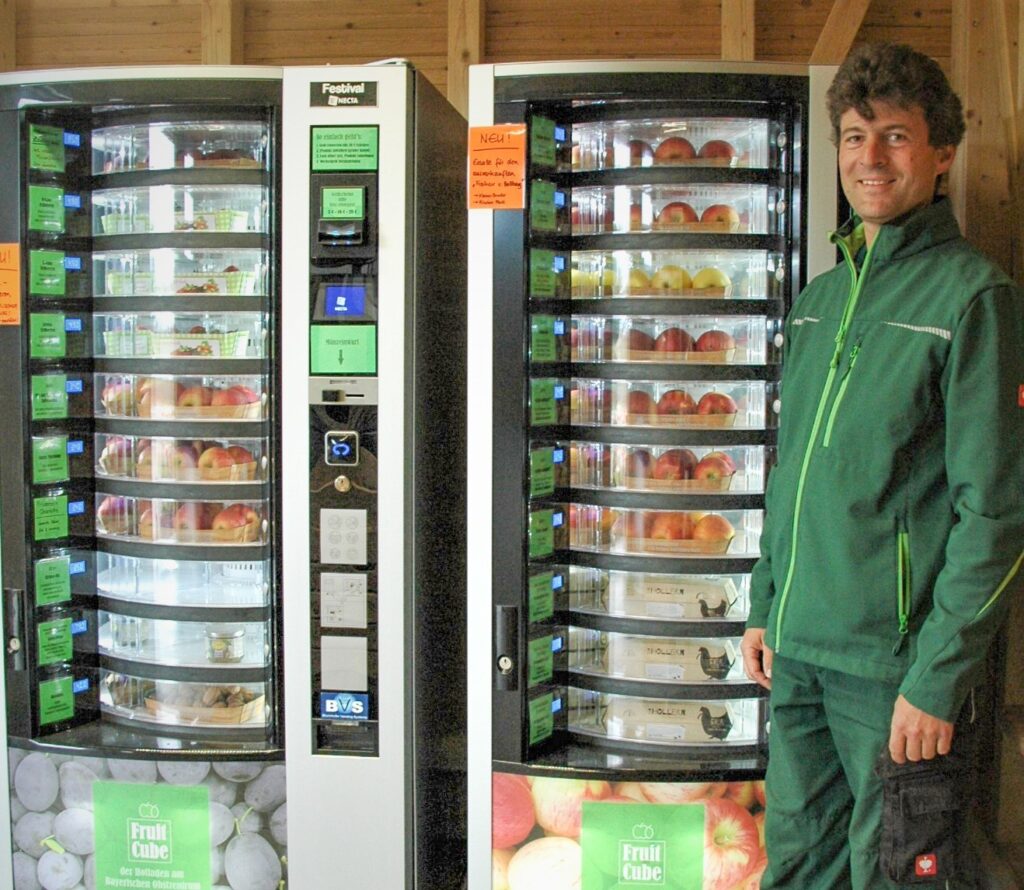 Bayerisches Obst aus dem Automaten: Dr. Michael Neumüller und der Fruitcube