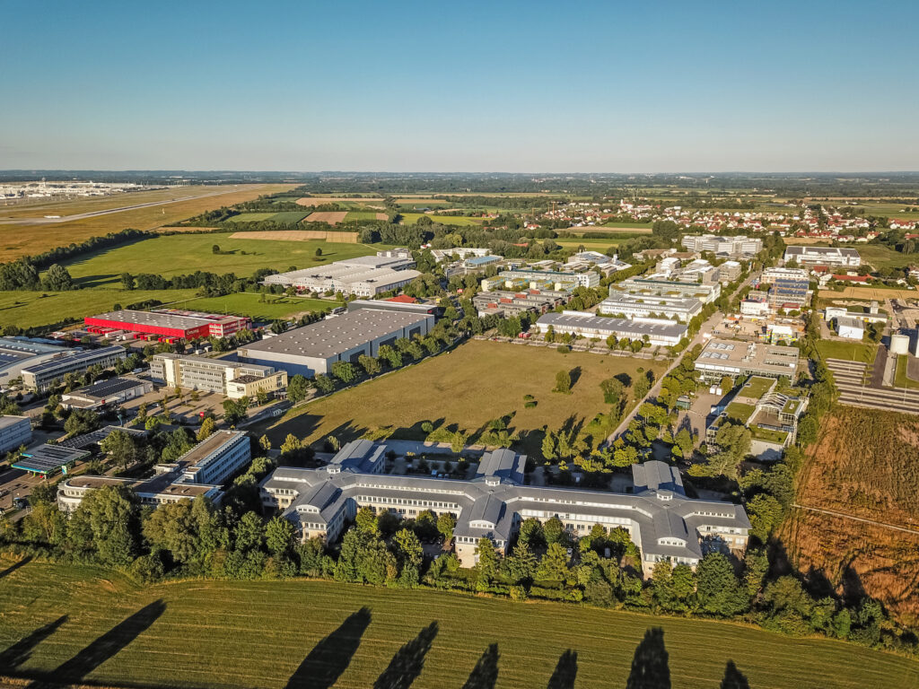 After Work im MABP: Eingeladen sind alle Mitarbeiter, Unternehmer und Bürger, die bei freiem Eintritt endlich mal wieder ihre Fühler ausstrecken und ein wenig Partyfeeling genießen wollen.